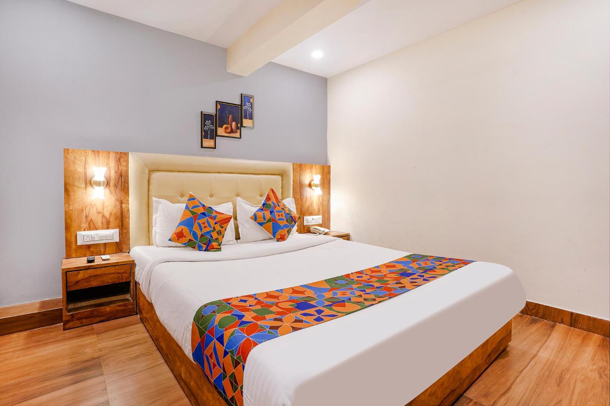 Fabhotel Grand Prime Nr Nesco Hotel Мумбаи Экстерьер фото