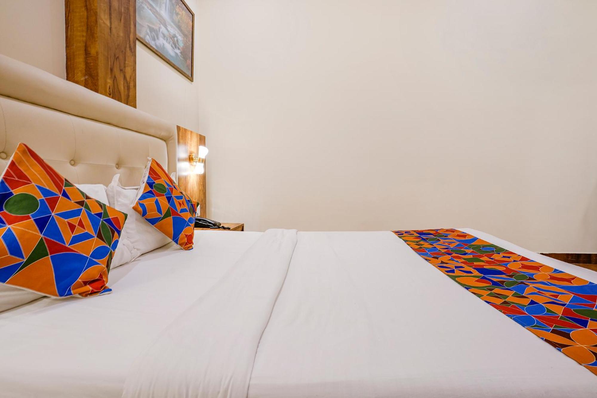 Fabhotel Grand Prime Nr Nesco Hotel Мумбаи Экстерьер фото