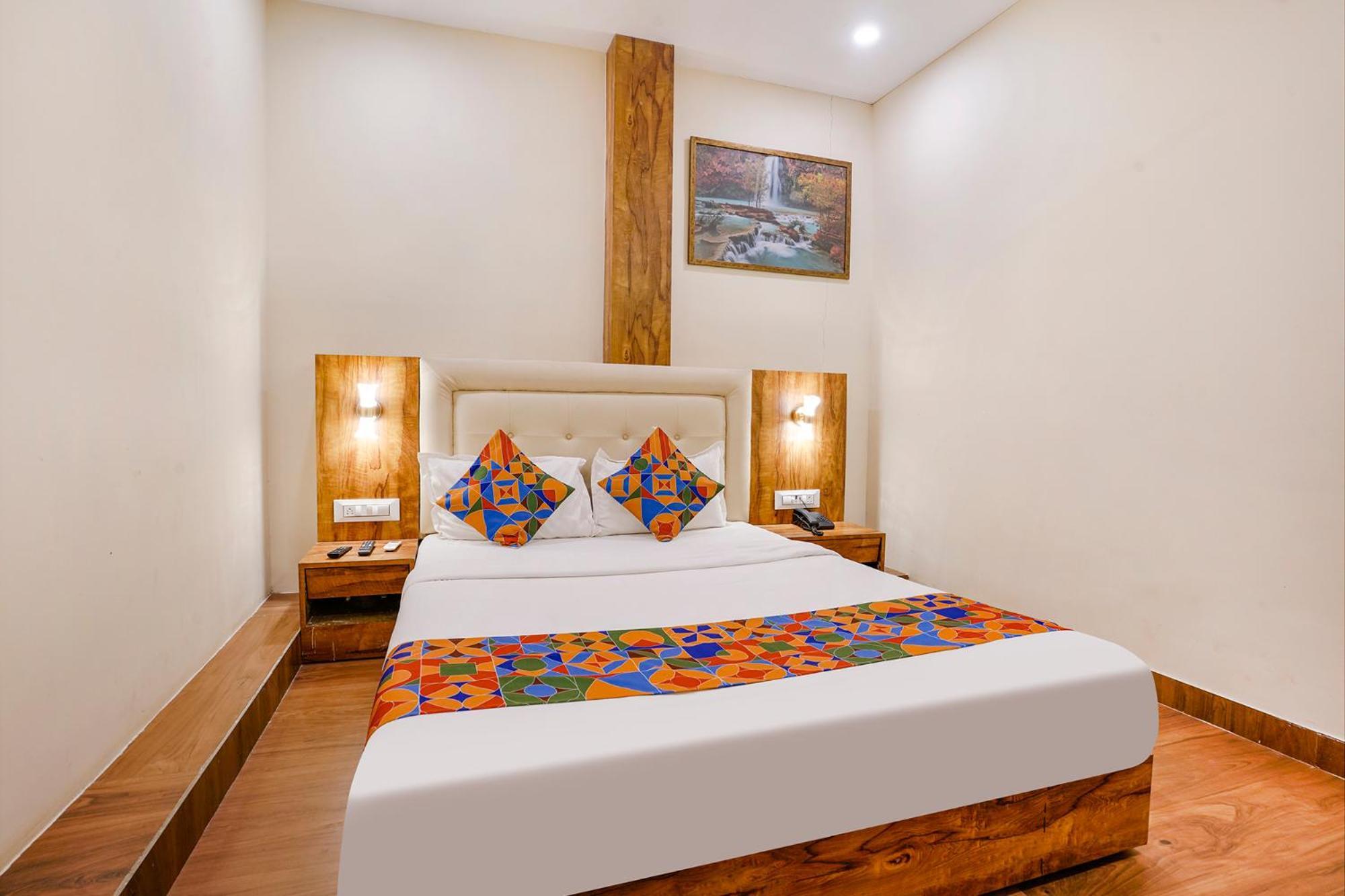 Fabhotel Grand Prime Nr Nesco Hotel Мумбаи Экстерьер фото